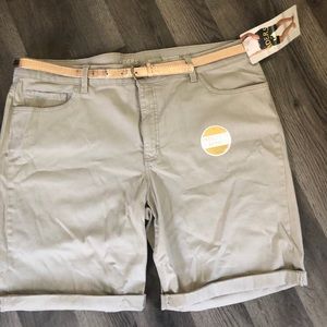 Brand new woman’s shorts